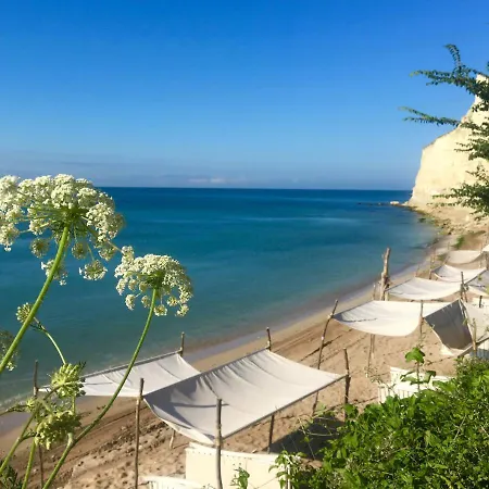 Thracian Cliffs Private *