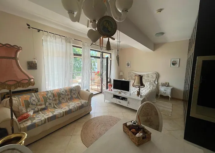 Daire Thracian Cliffs Private *