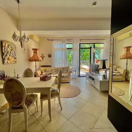 Thracian Cliffs Private * Kavarna