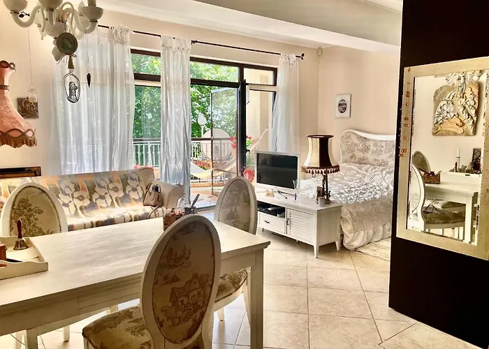 Thracian Cliffs Private Apartament Cavarna